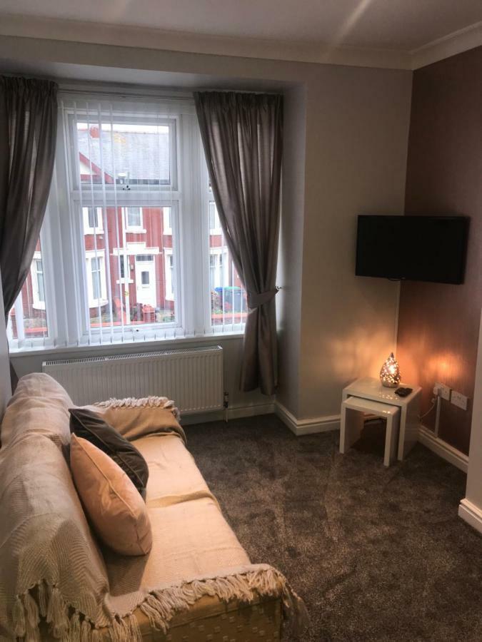 Cornwall Apartments Blackpool Luaran gambar